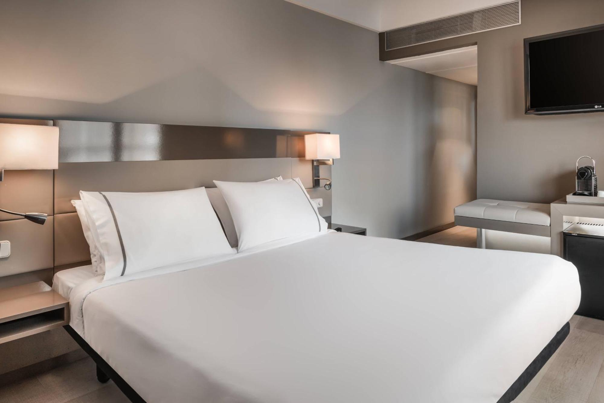 Ac Hotel Iberia Las Palmas By Marriott מראה חיצוני תמונה