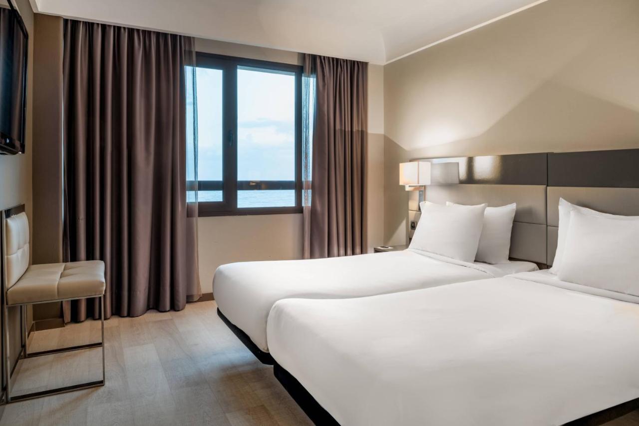 Ac Hotel Iberia Las Palmas By Marriott מראה חיצוני תמונה